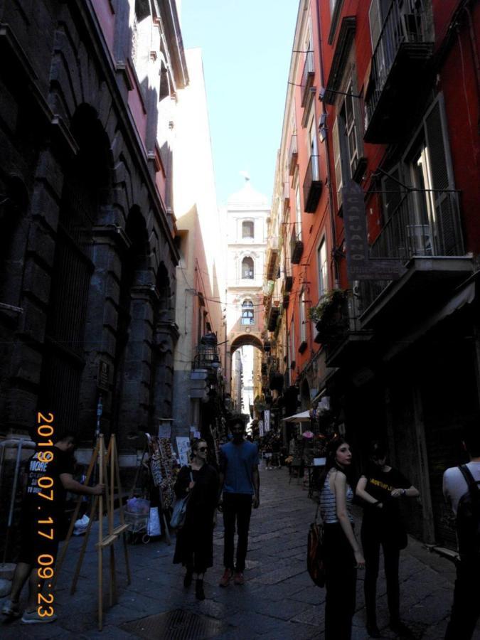 Home In Love: Vicoletto Dei Presepi Неаполь Экстерьер фото