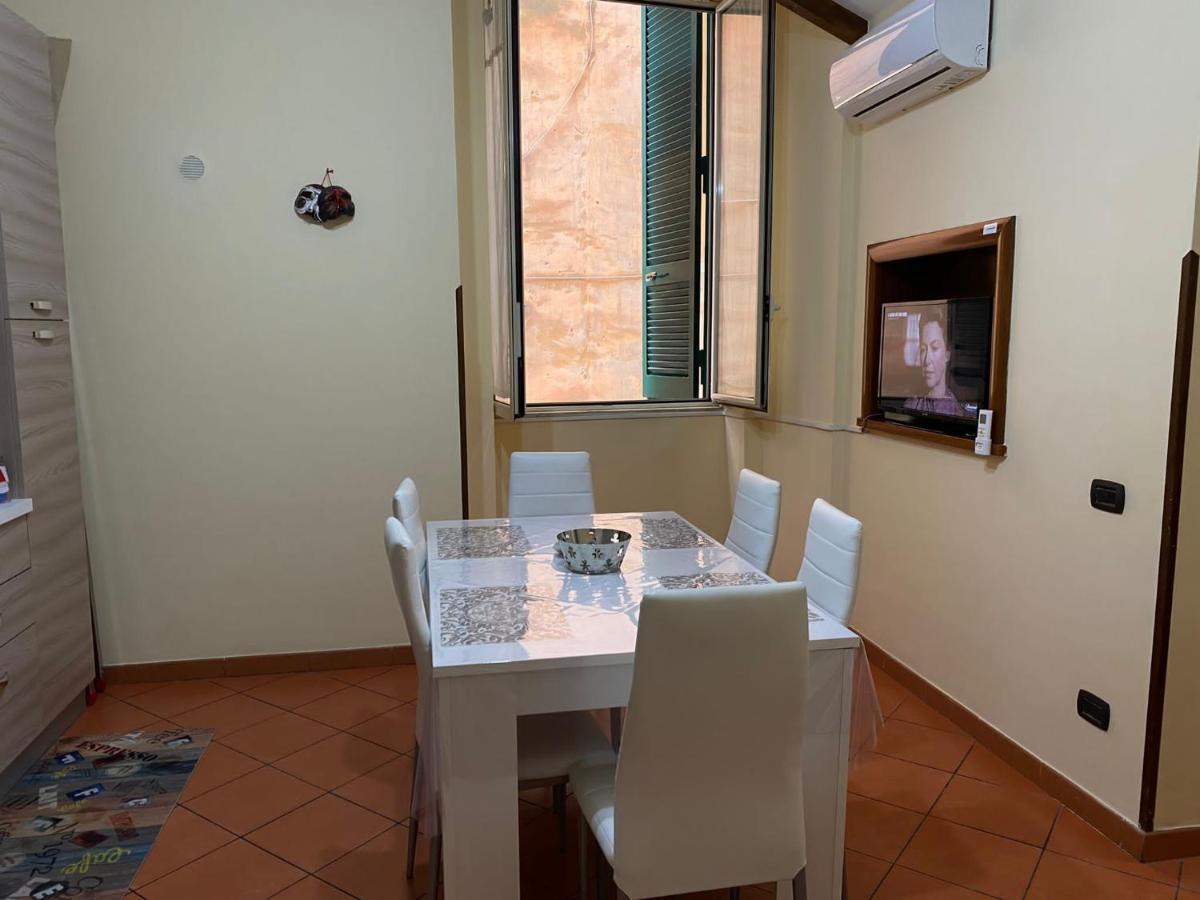 Home In Love: Vicoletto Dei Presepi Неаполь Экстерьер фото