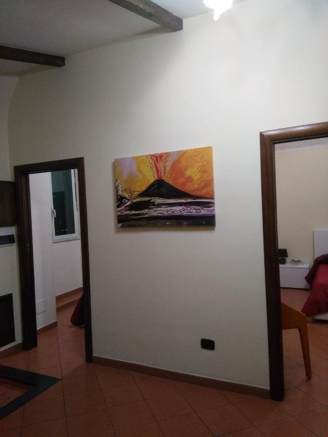 Home In Love: Vicoletto Dei Presepi Неаполь Экстерьер фото